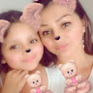 Meet your Posher, Alexandra